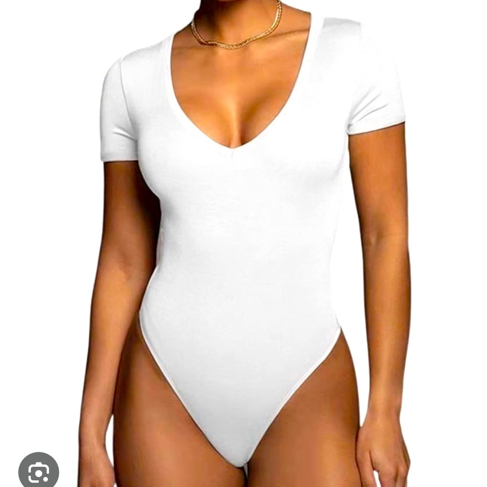 NWT Lilyful Deep V Bodysuit Spring Summer Top Dress Up or Dress Down